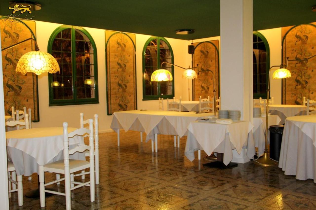 Hotel Le Cardinal Bastiglia Kültér fotó